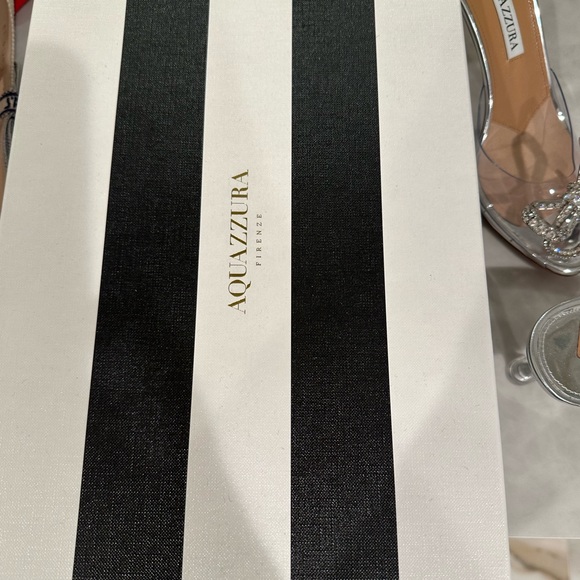 Aquazzura Bow Heels - Picture 9 of 10